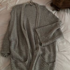Gray cardigan✨